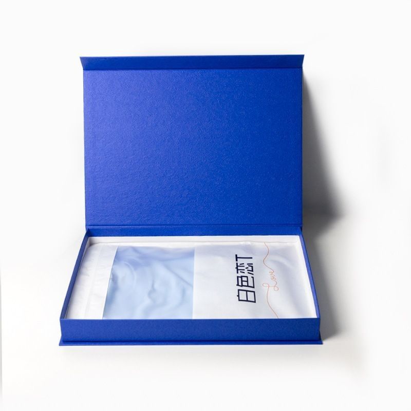 Customized Magnet Rigid Cardboard Hardcover Gift Box For Watch T Shirt Candy Jewelry