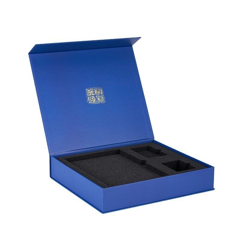 Customized Magnet Rigid Cardboard Hardcover Gift Box For Watch T Shirt Candy Jewelry