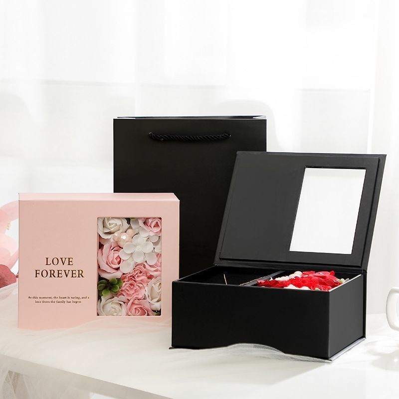 Luxury Black Cardboard Valentine'S Day Flower Gift Box 1.0 - 3.0mm Thickness