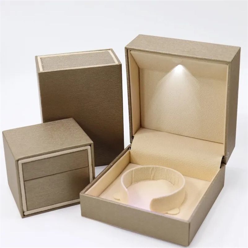 Ring/Necklace/Earring Box Bulk Lead Time 15-20 Days 100% Recyclable Paper Packaging Drawer Box with LED Light