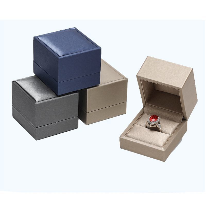 Ivory Board PU Leather Gift Display Boxes Eco Friendly For Ring Jewelry Watch Wallet