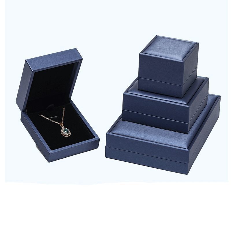 Ivory Board PU Leather Gift Display Boxes Eco Friendly For Ring Jewelry Watch Wallet