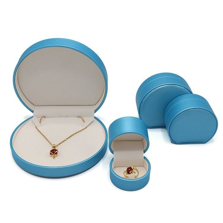 Customized Luxury PU Leather Jewellery Box with Logo Made in Bulk Lead Time 15-20 Days Free Samples and Fast Shipping