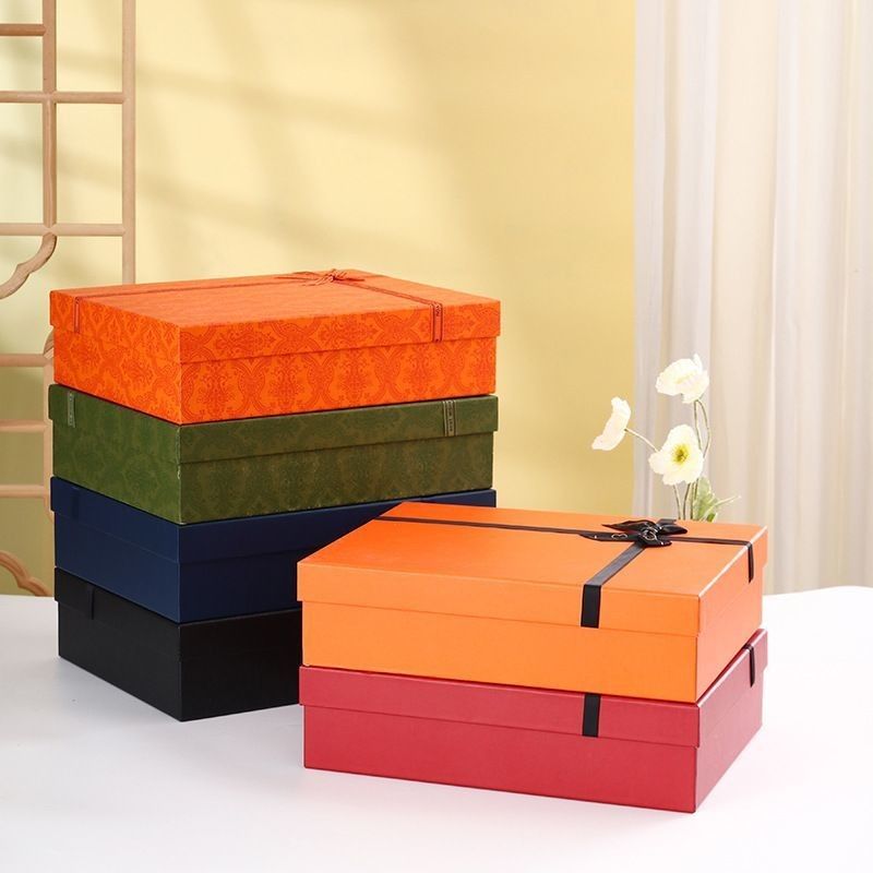 Two-Sided Printing Cosmetic Wedding Festival Perfume Cardboard Paper Packaging Gift Carton Custom Shipping Boxes with Lid