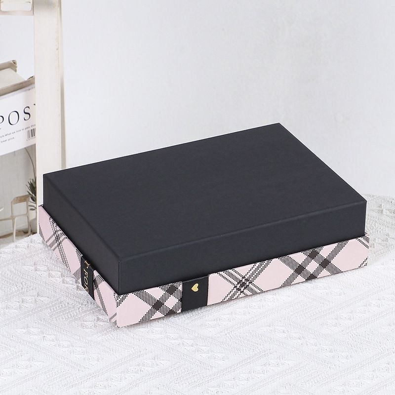 Ribbon Bow Tie Gift Box Packaging Lid And Base Luxury Gift Paper Packaging Boxes