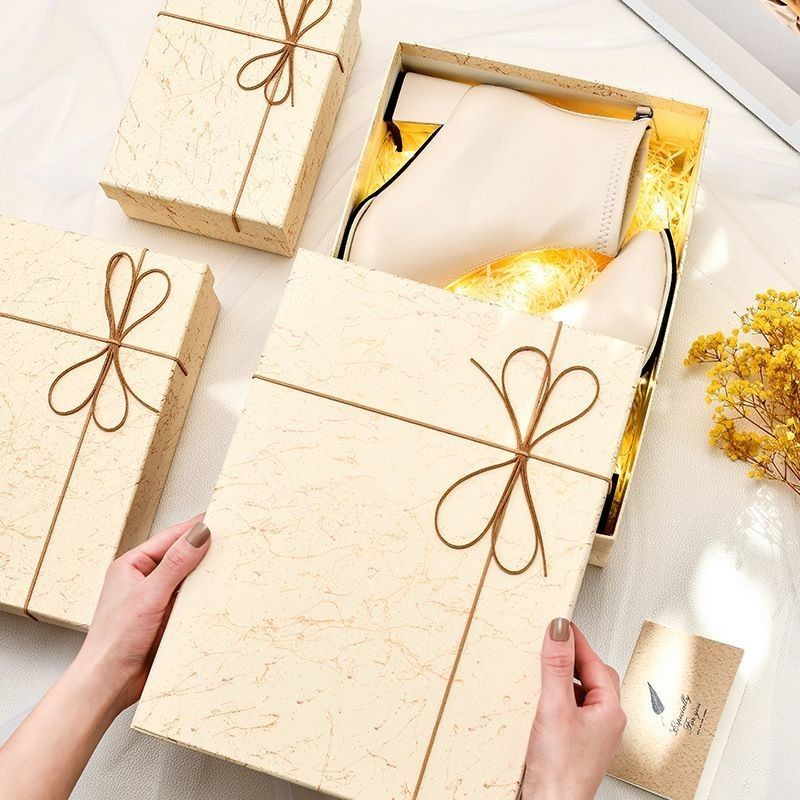 Two-Sided Printing Rigid Cardboard Paper Packaging Carton Box for Luxury Apparel and Shoes