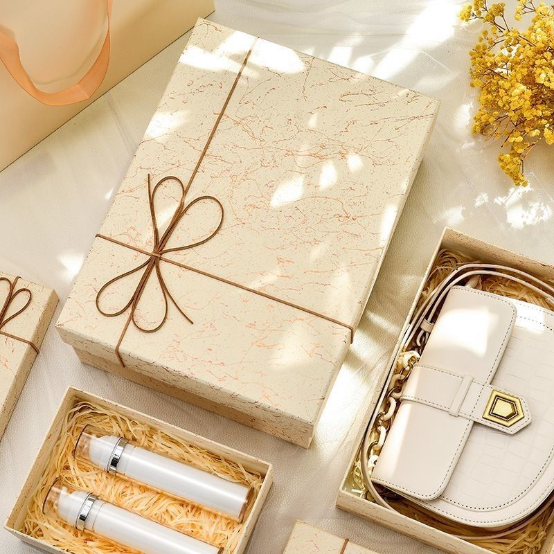 Two-Sided Printing Rigid Cardboard Paper Packaging Carton Box for Luxury Apparel and Shoes