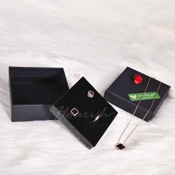 Middle Kraft Paper Jewelry Boxes Cardboard / Paperboard Gift Box Multiple Color And Size