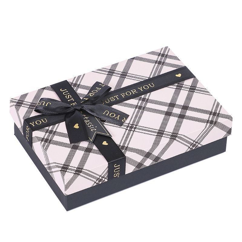 Rigid Cardboard Lid and Base Box Packaging Apparel Shoe Tie Mens Belt Gift Box