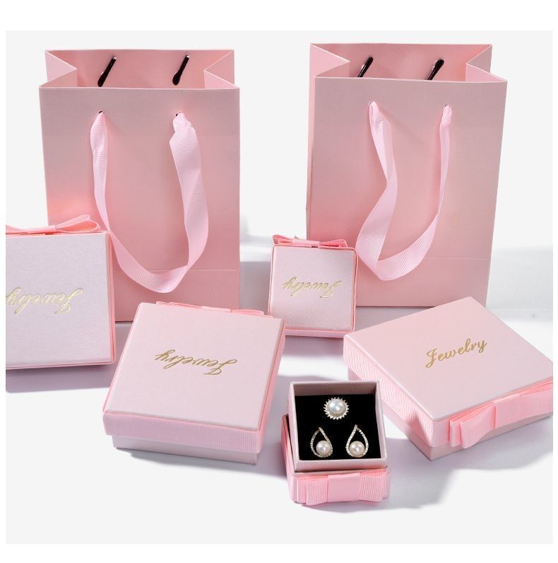 Pink Color Jewelry Gift Box Eco Friendly Hot Stamping Luxury Paper Packaging Box