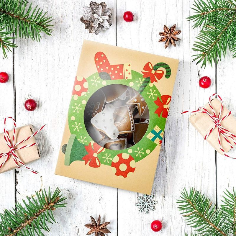 Kraft Foldable Christmas Gift Box Packaging For Chocolate Cake Bakery Dessert Food Stock