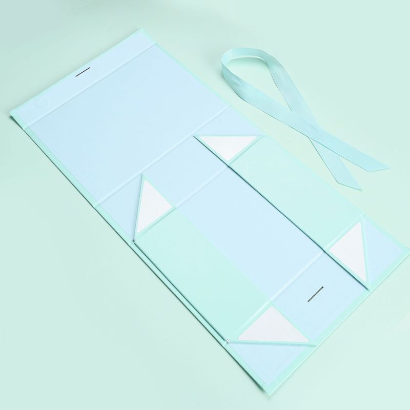Make up Cosmetics Shirts Shoes Packaging Foldable Custom Logo Storage Box with Ribbon and Logo Printing