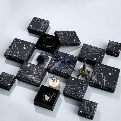 Luxury Paper Jewelry Boxes Offset Printing Necklace Earring Cardboard Gift Packaging Box